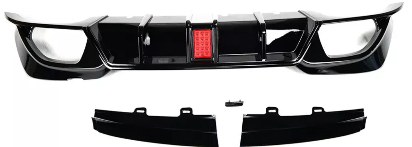BMW Gloss Black Quad Exhaust Diffuser w RainLight (G20)